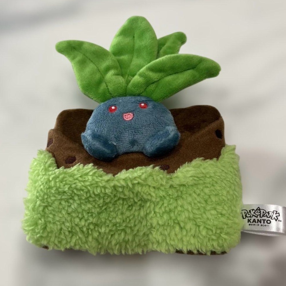 Pokemon PokePark Kanto oddish pass case bag